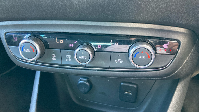 Vauxhall Crossland 1.2 Turbo [130] Elite 5dr Petrol Hatchback